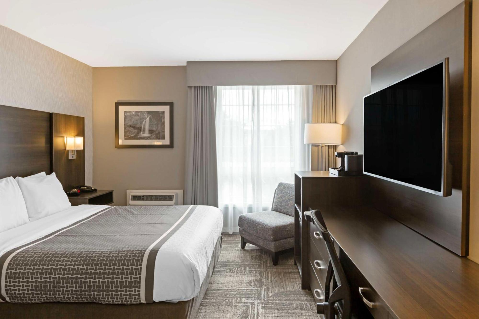 Best Western Милтън Екстериор снимка